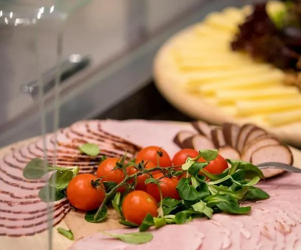 Osrodek Gawra שצ'קלארסקה פוראובה